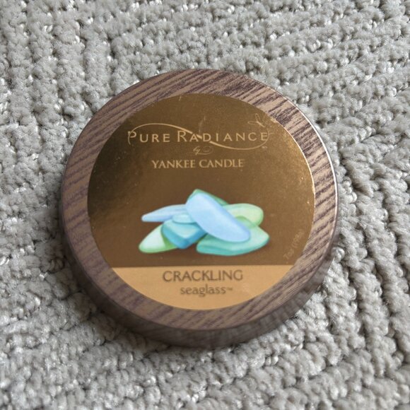 Yankee Candle Pure Radiance Crackling Wick Candle - Picture 3 of 3